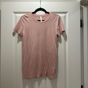 The Group by Babaton Pink T-Shirt, Size Small